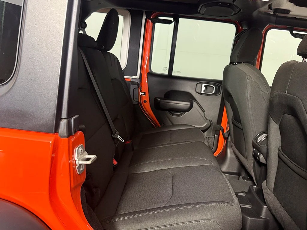 Used 2023  Jeep Willys 4xe image 17