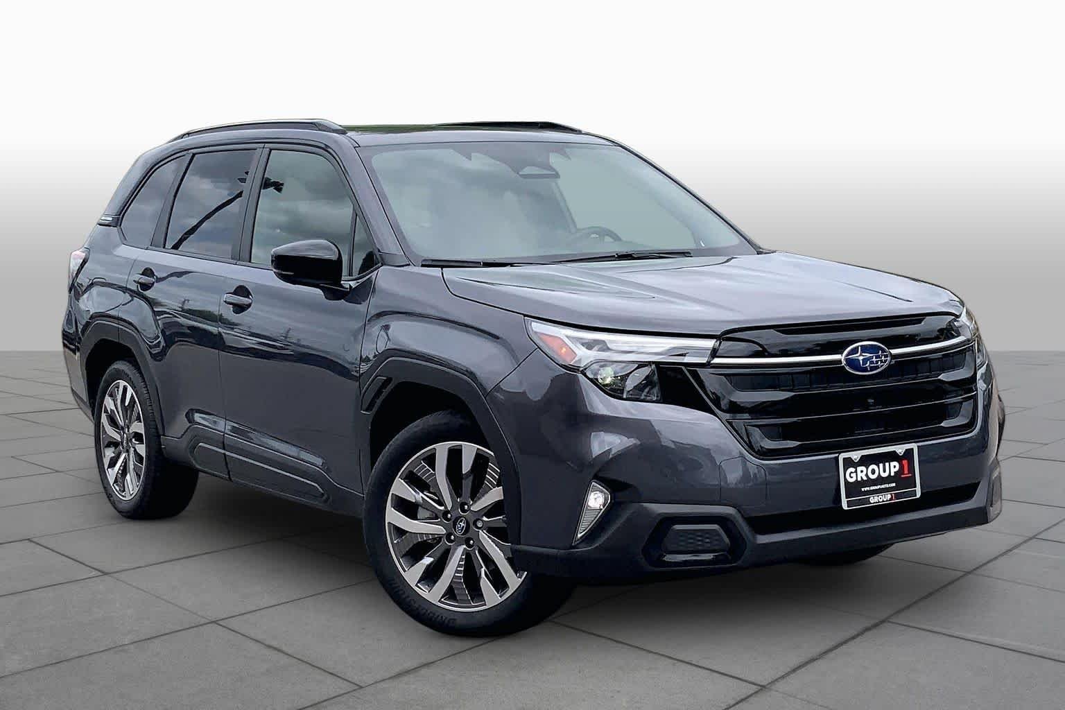 Used 2025 Magnetite Gray Metallic Subaru Touring image 3