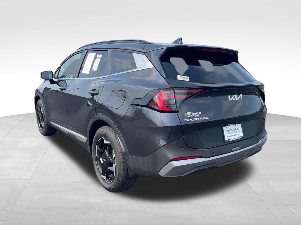 Used 2026 Gray Kia EX image 3
