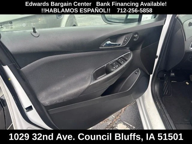 Used 2018 White Chevrolet LS image 12