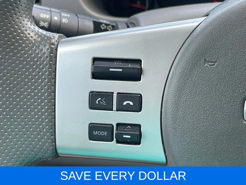 Used 2015 Red Nissan SV image 17