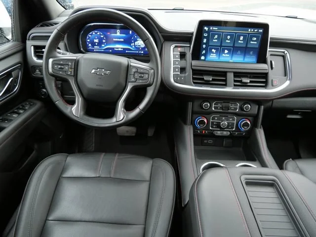 2023 Chevrolet Suburban RST - Photo 19