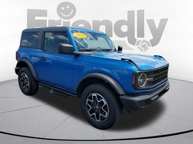 Used 2023 Blue Ford Base image 7