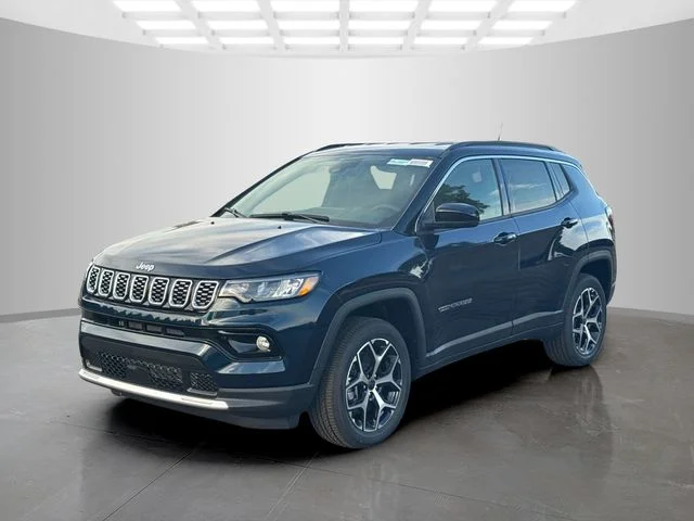 New 2026 Fathom Blue Pearl-Coat Exterior Paint Jeep Limited image 3