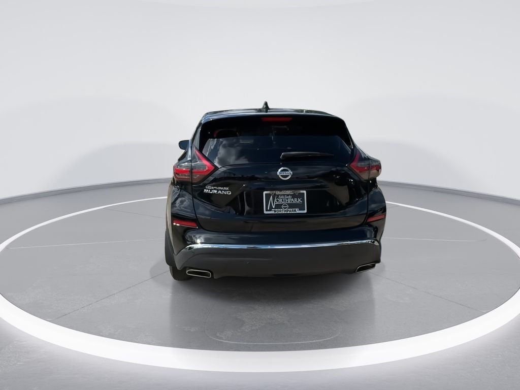 Used 2020 Black Nissan S image 7