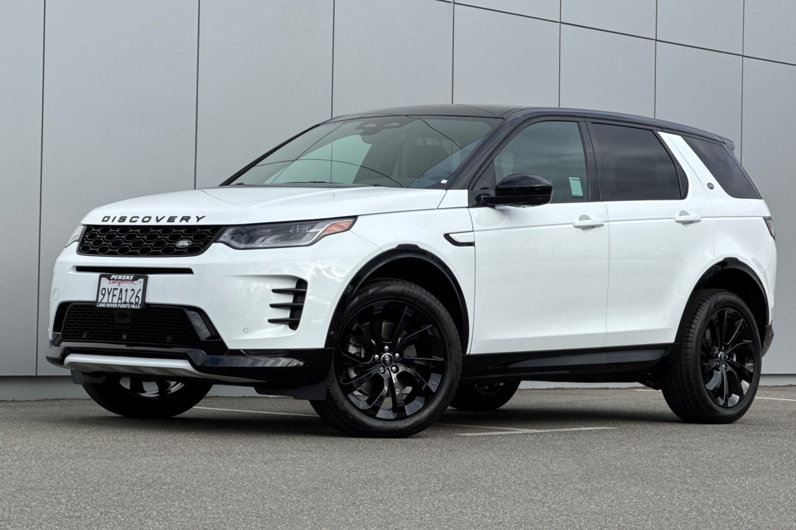 2025 Land Rover Discovery Sport