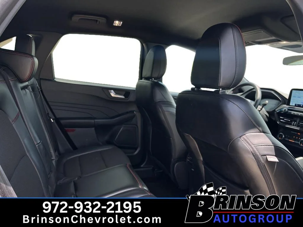 Used 2025 Agate Black Metallic Ford ST-Line image 6