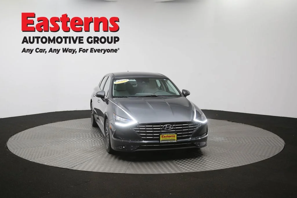 Used 2023 Gray Hyundai SEL image 53