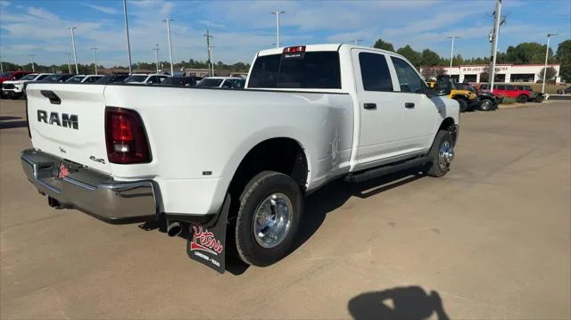 New 2026 Bright White Clear-Coat Exterior Paint RAM Tradesman image 8