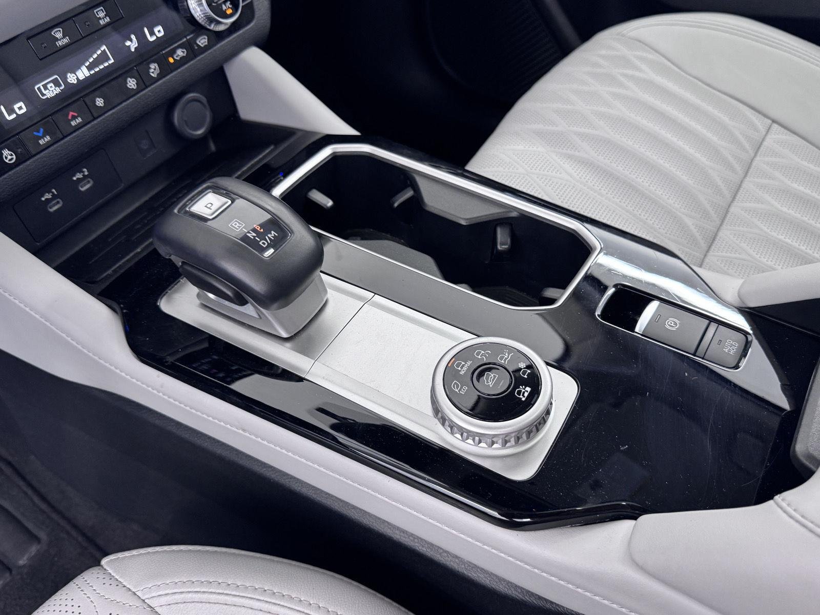 2025 Mitsubishi Outlander SEL - Photo 33