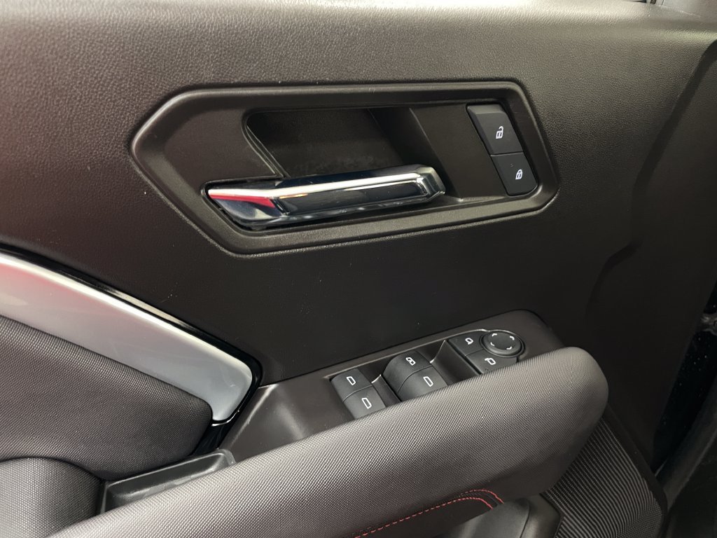 2024 Chevrolet Colorado Z71 - Photo 24