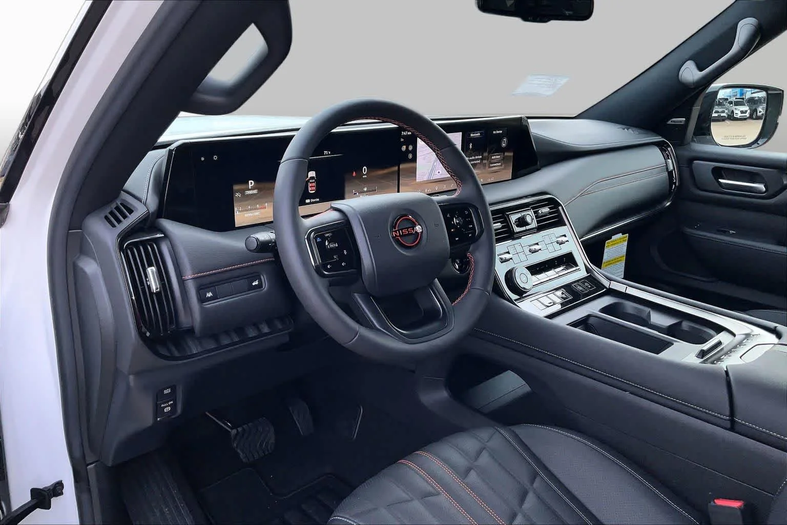 2026 Nissan Armada PRO-4X - Photo 8