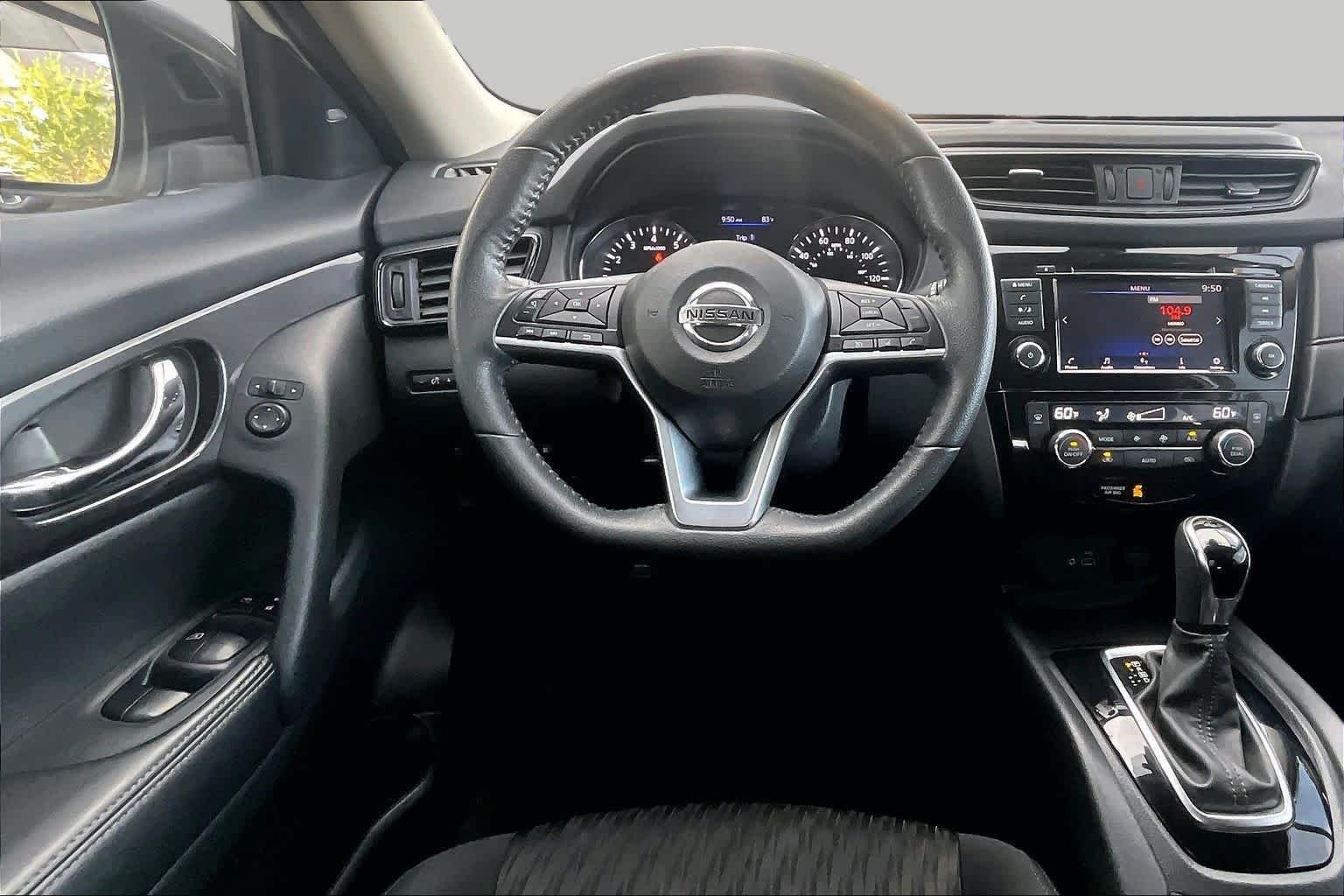 Certified Used 2020 Pearl White Tricoat Nissan SV image 6