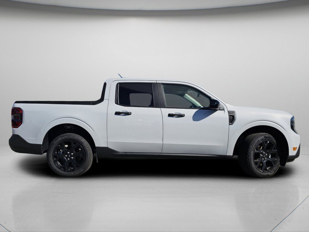 2025 Ford Maverick XLT - Photo 25