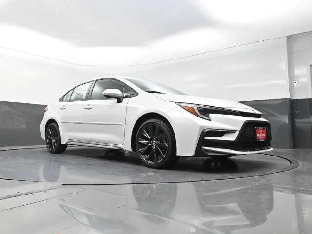 Used 2025 Beige Toyota SE image 31