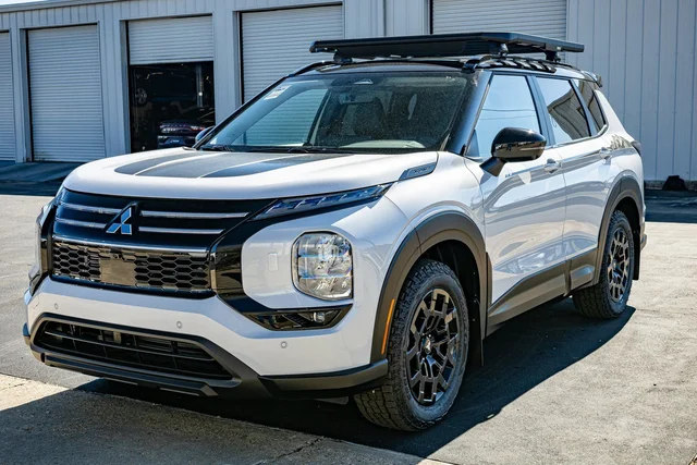2026 Mitsubishi Outlander Trail Edition S-AWC's photo