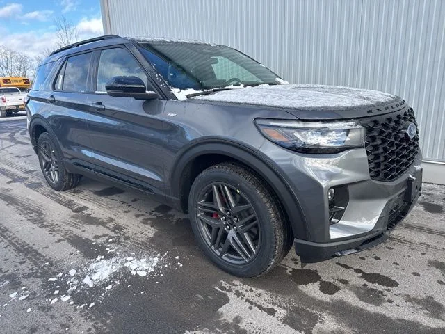 2026 Ford Explorer ST-LINE 4WD's photo