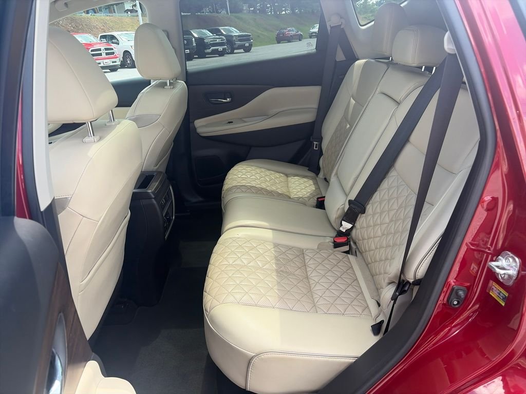 Used 2020 Cayenne Red Metallic Nissan Platinum image 26