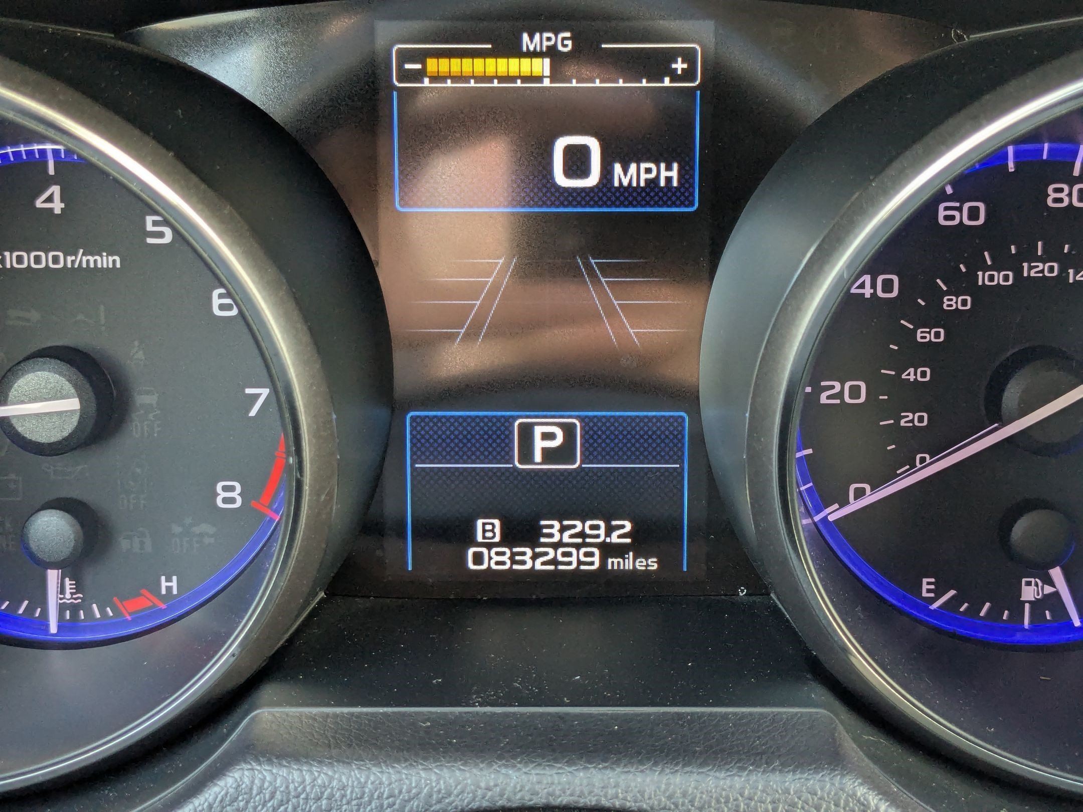 Used 2017 Carbide Gray Metallic Subaru Limited image 22