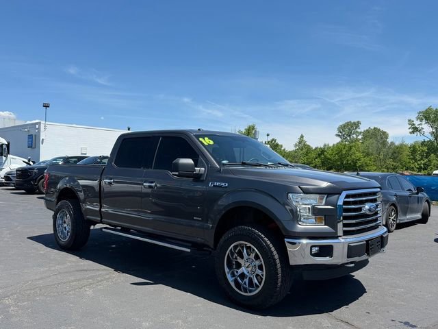 Used 2016 Gray Ford XLT image 3