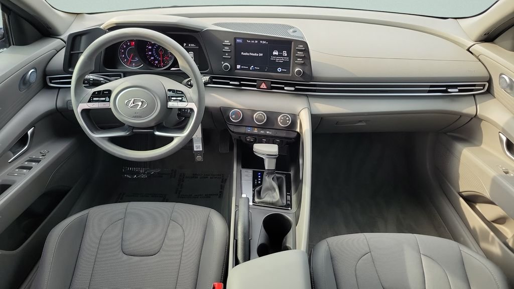 Certified Used 2023 Blue Hyundai SE image 11