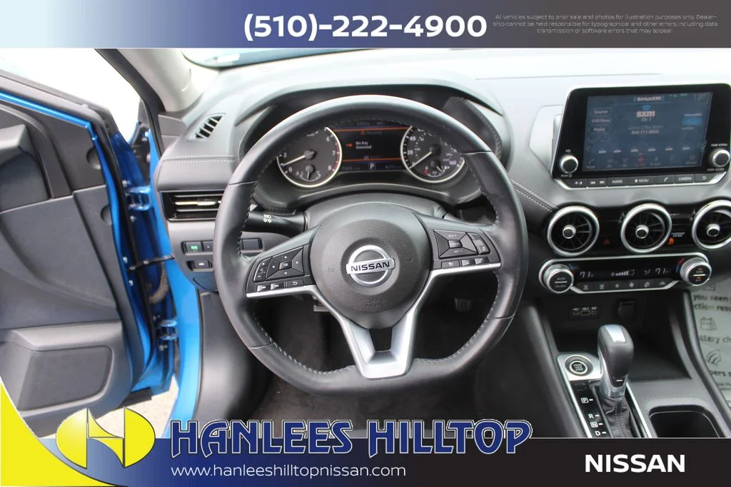 Used 2020 Blue Nissan SV image 15