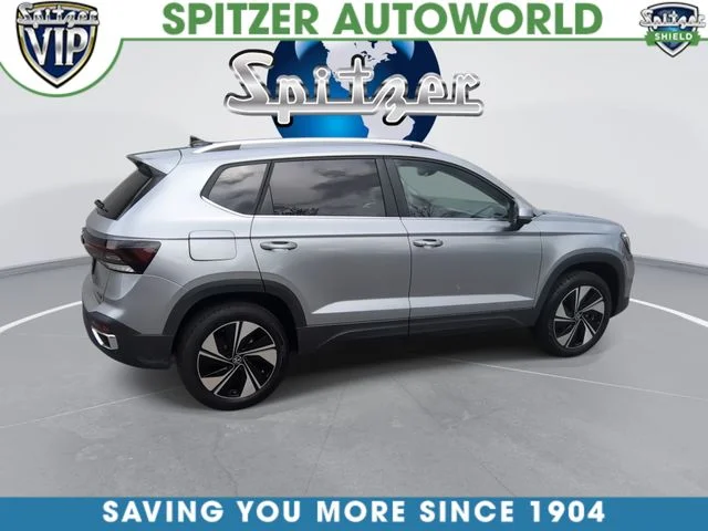 Used 2025  Volkswagen 1.5T SE image 9