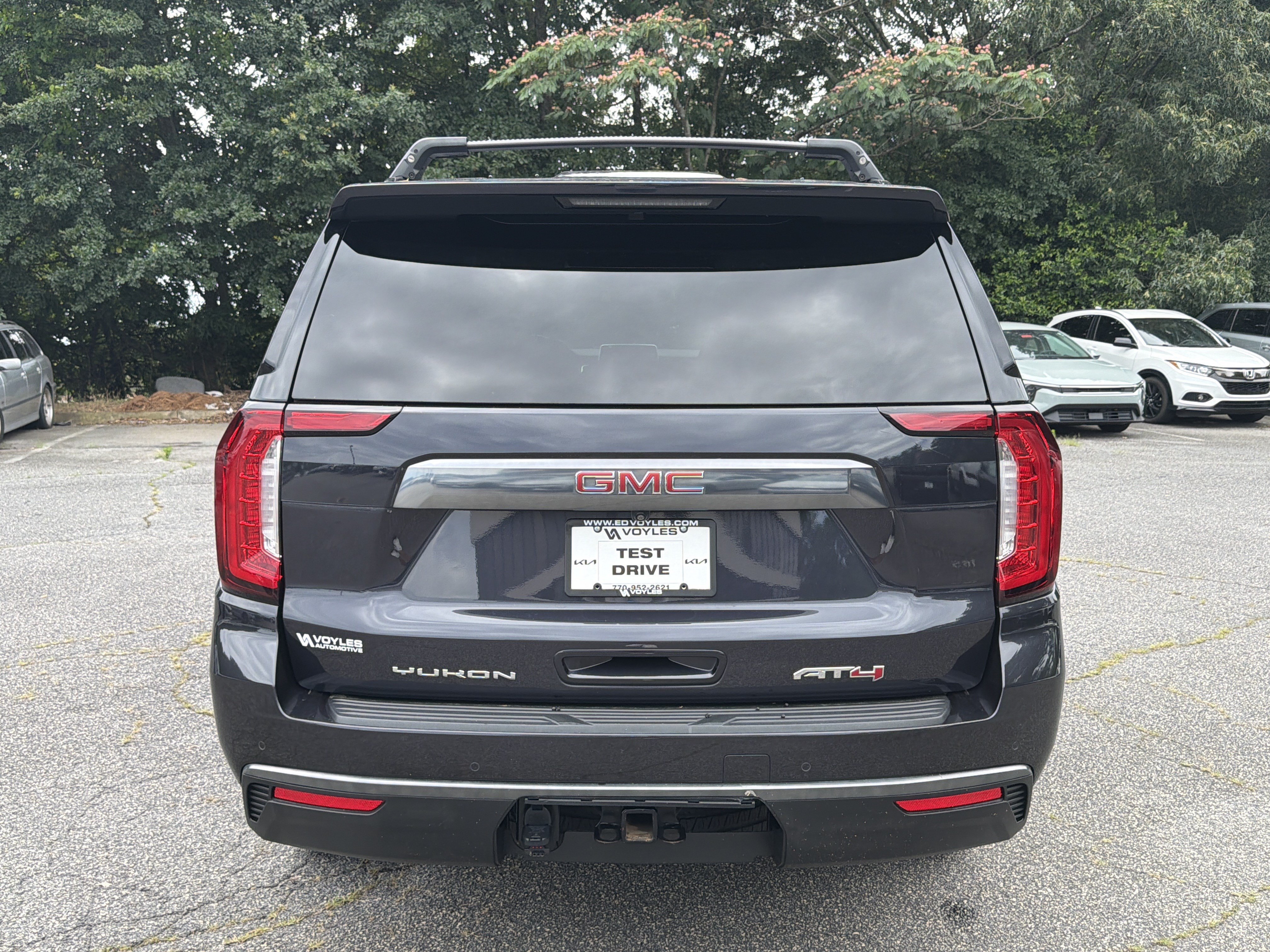 Used 2024 Titanium Rush Metallic GMC AT4 image 6