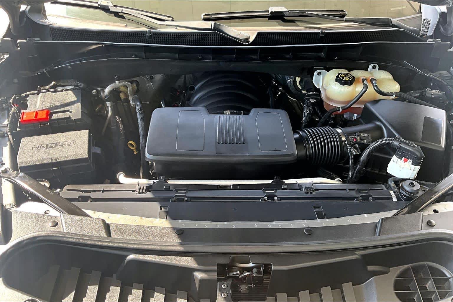 Used 2022 Satin Steel Metallic GMC AT4 image 53