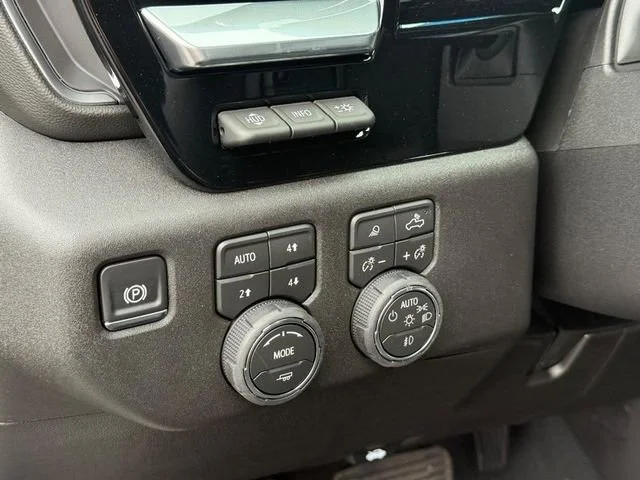 2026 Chevrolet Silverado 2500 HD LTZ - Photo 17