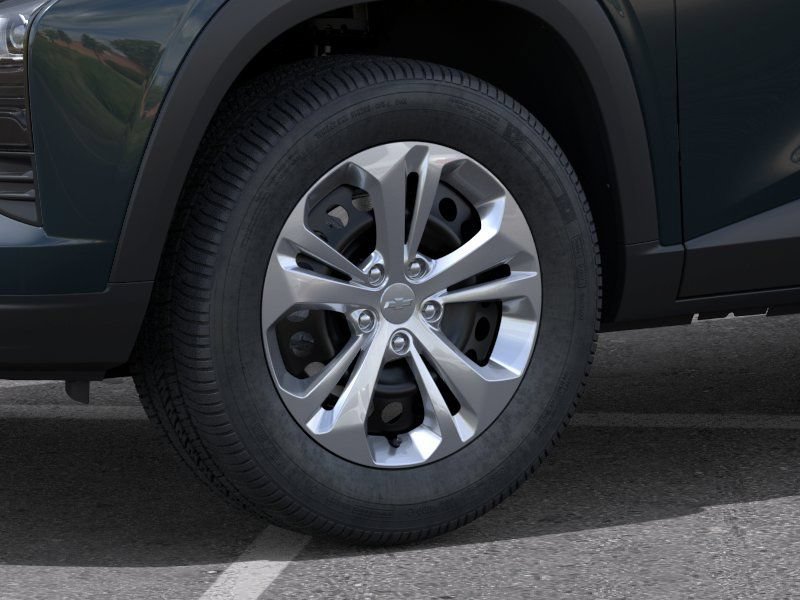 2026 Chevrolet Trax LS - Photo 9