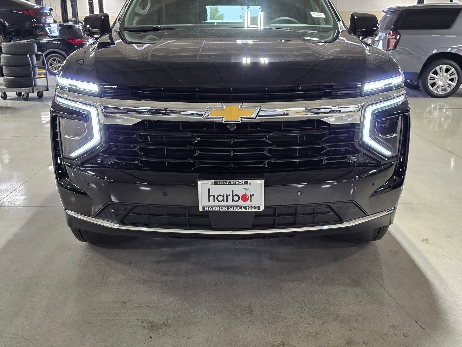 2026 Chevrolet Tahoe LS - Photo 9