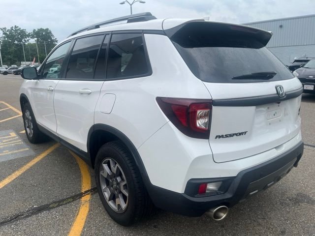 Used 2023 White Honda TrailSport image 5