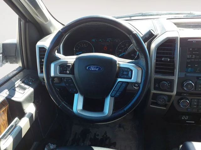 Used 2018 White Gold Ford Lariat image 9