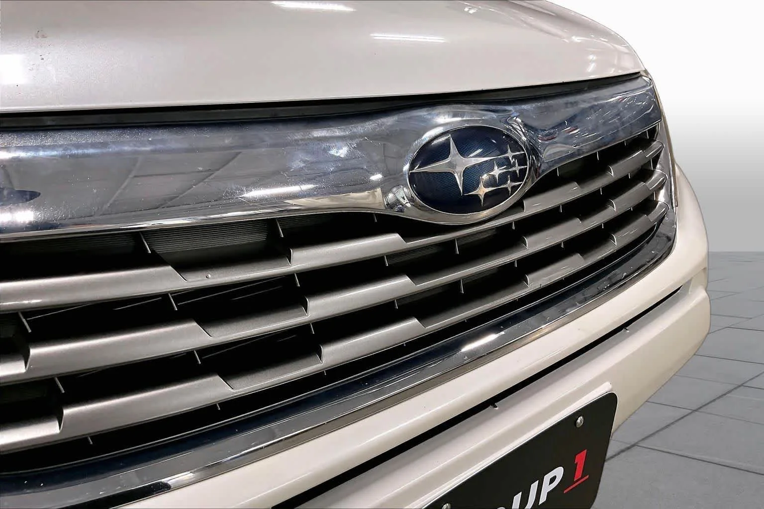 Used 2010 Satin White Pearl Subaru 2.5X Limited image 29