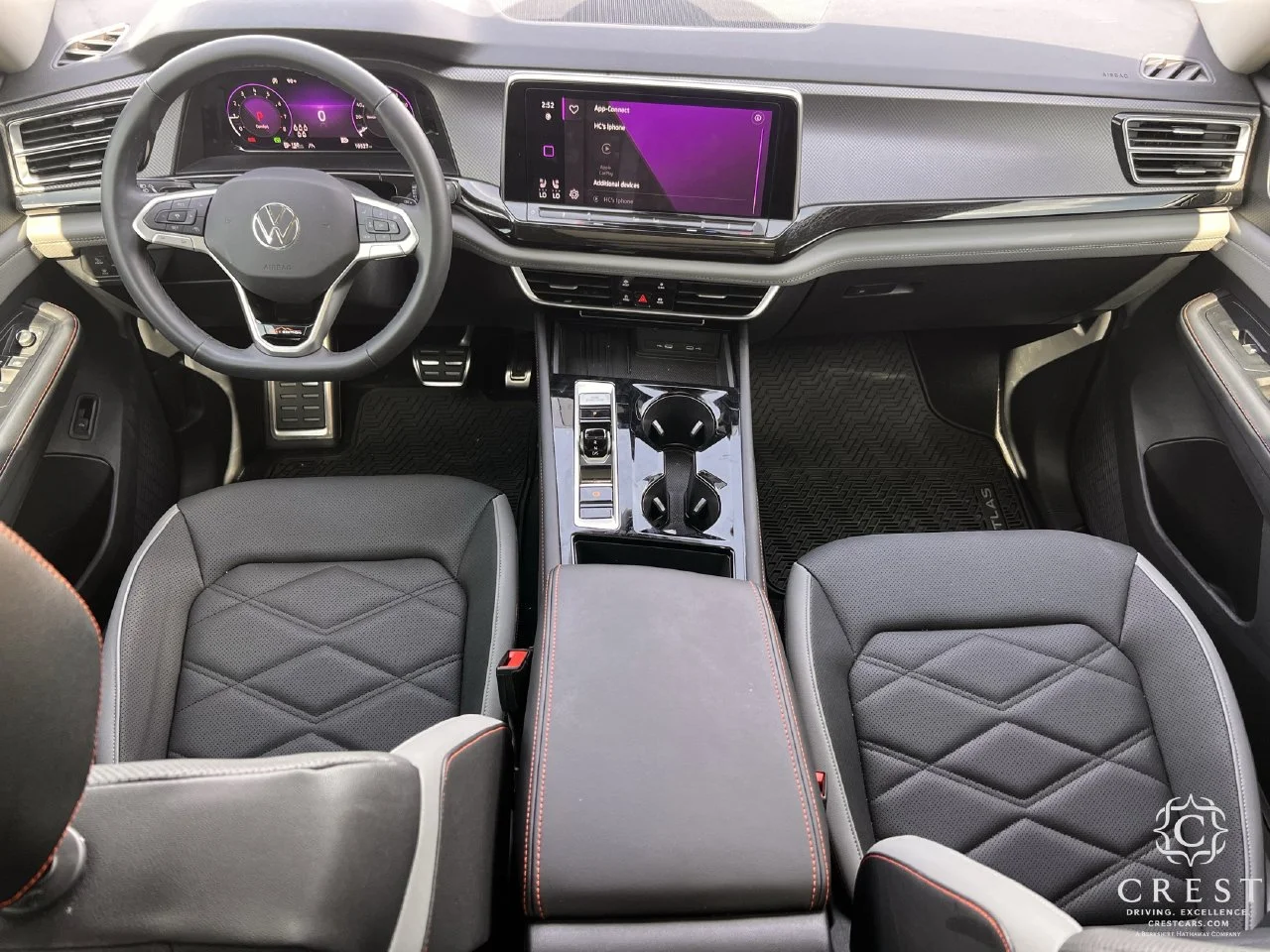 Used 2025 Pure Gray Volkswagen 2.0T Peak Edition image 9