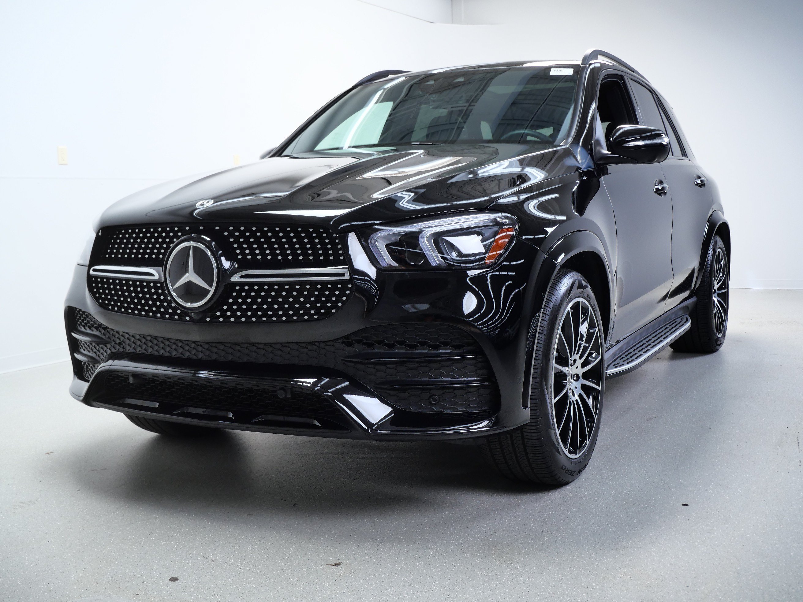 Used 2023 Black Mercedes-Benz GLE 450 image 12