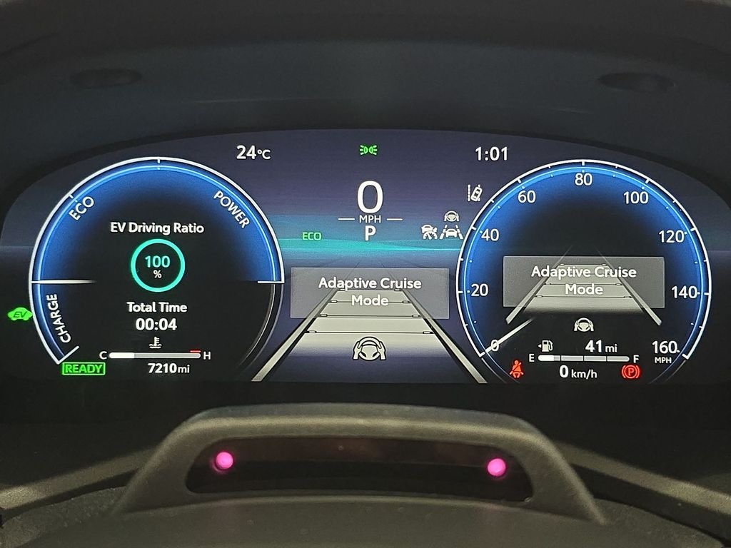 Used 2025  Toyota XSE image 16