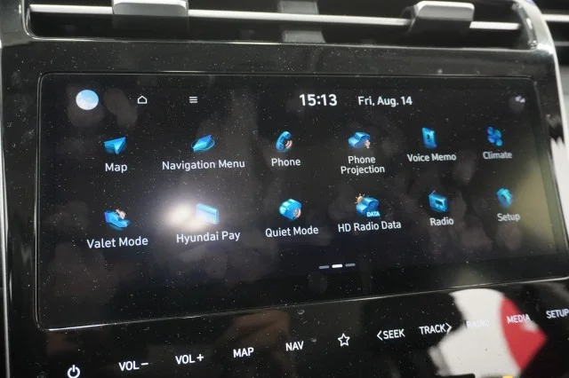 Used 2024  Hyundai SEL image 30