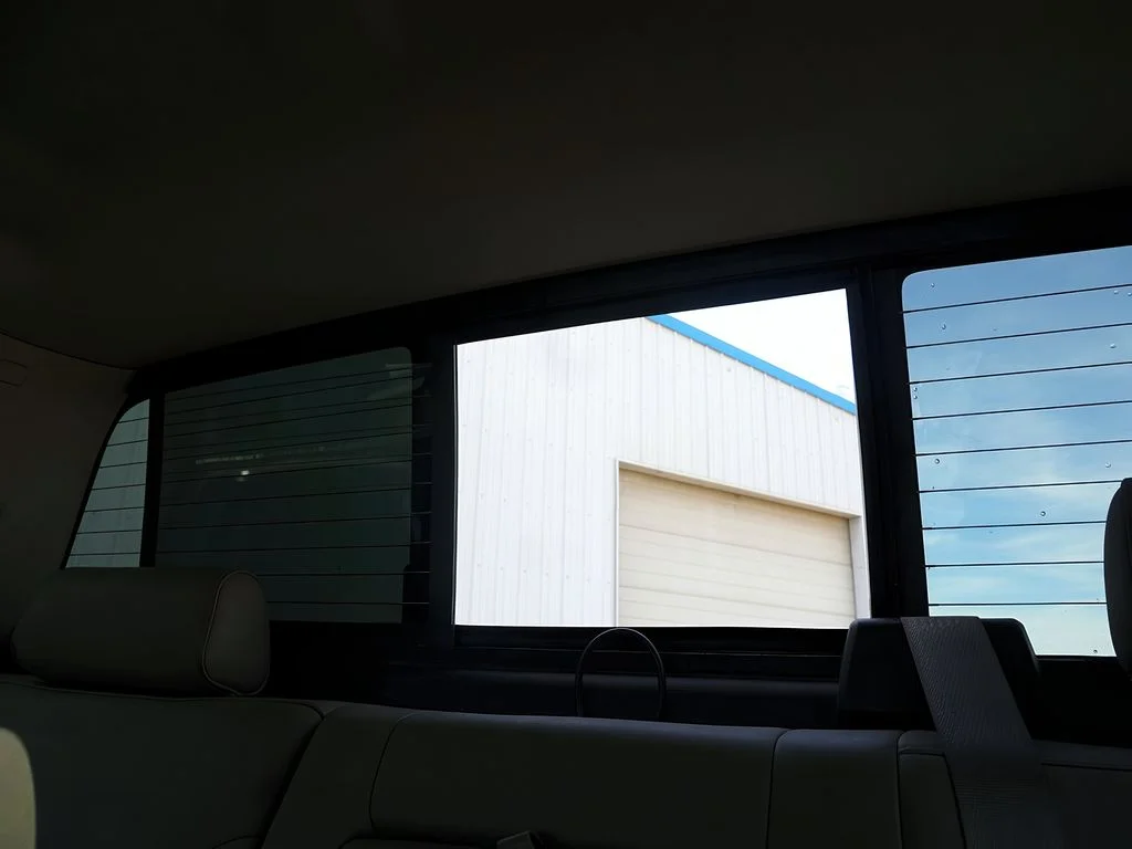 Used 2015 DEEP OCEAN BLUE METALLIC Chevrolet LTZ image 40