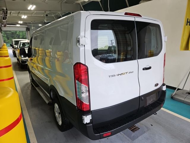 Used 2025 Oxford White Ford Base image 6