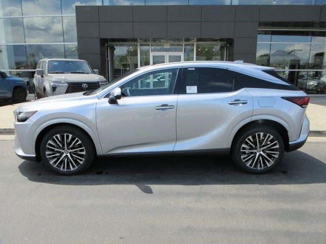 New 2026 Iridium Lexus PREMIUM PLUS image 3