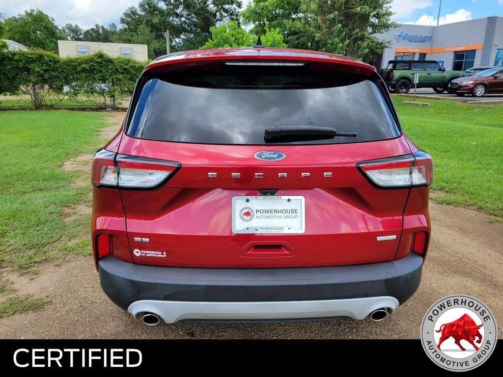 Used 2020 Red Ford SE image 5
