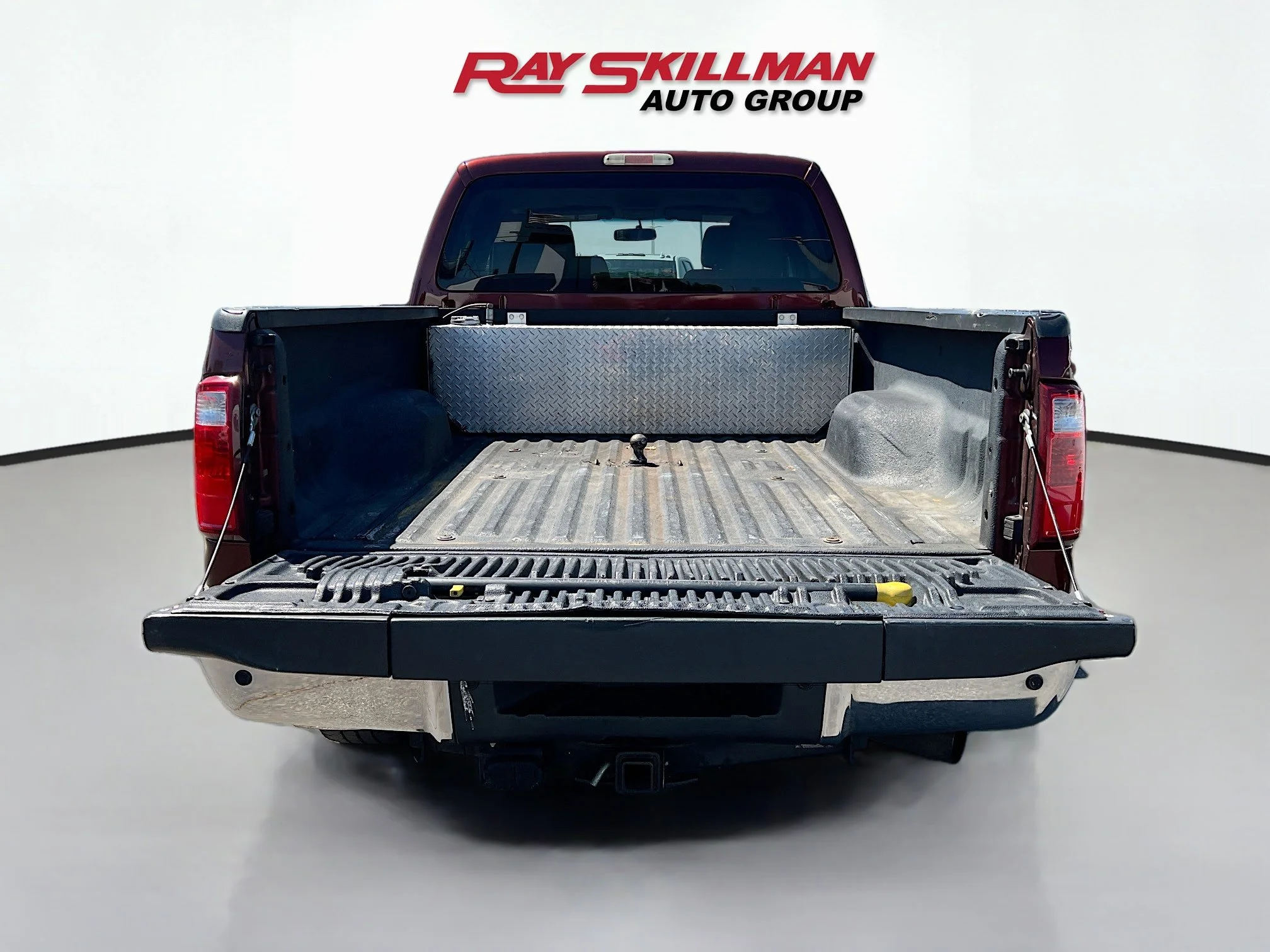 Used 2015 Red Ford XLT image 10