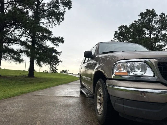 Used 2002 Beige Ford XLT image 22