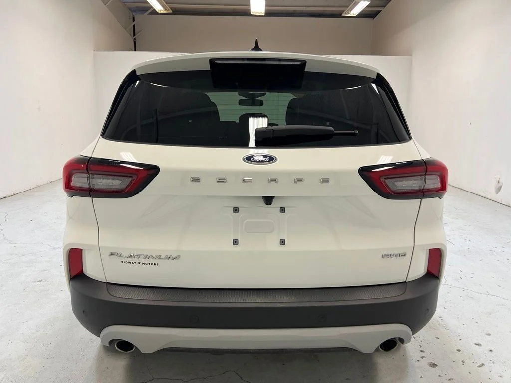 Used 2023 White Ford Platinum image 10