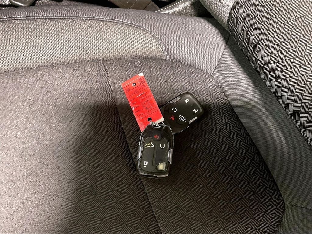 Used 2020 Gray Chevrolet RST image 30