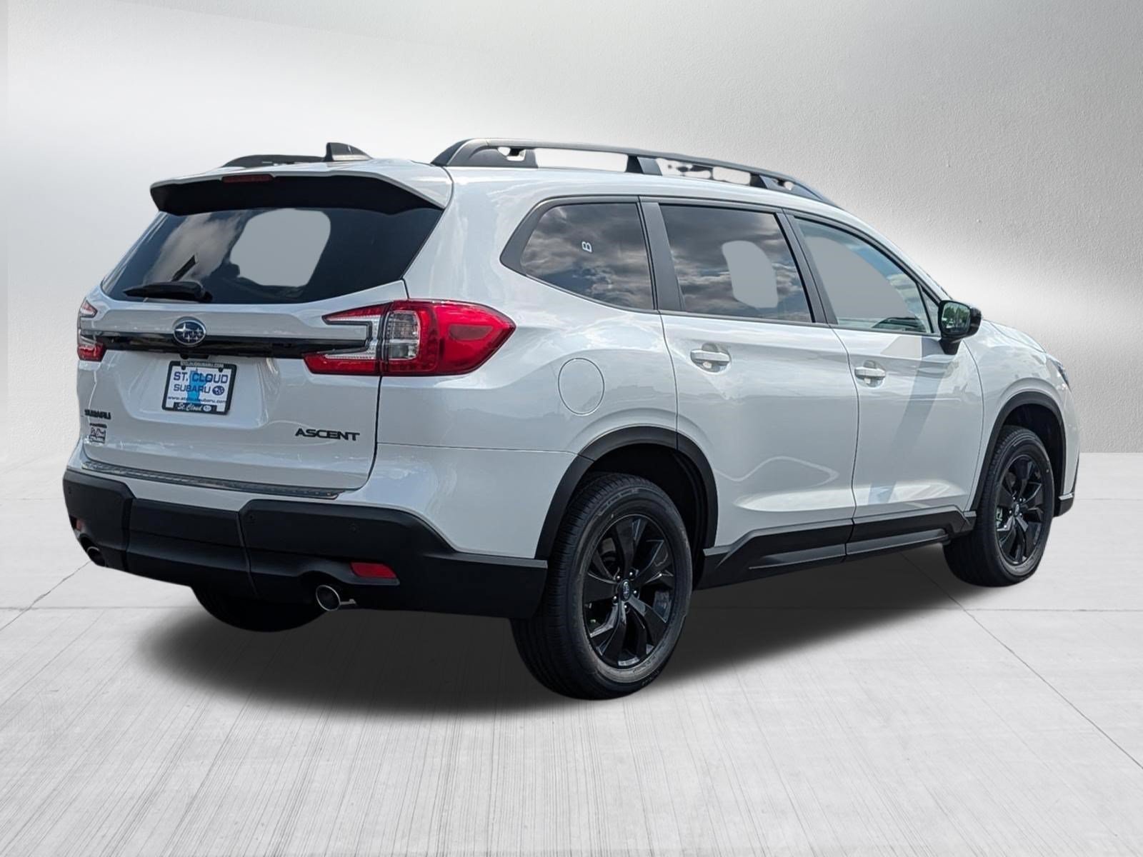 New 2026 CRYSTAL WHITE PEARL Subaru Premium 7-Passenger image 4