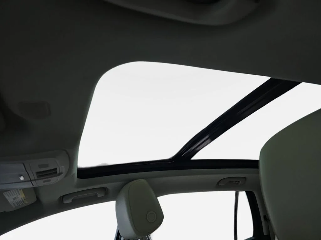 Used 2019 Gray Buick Premium I image 31