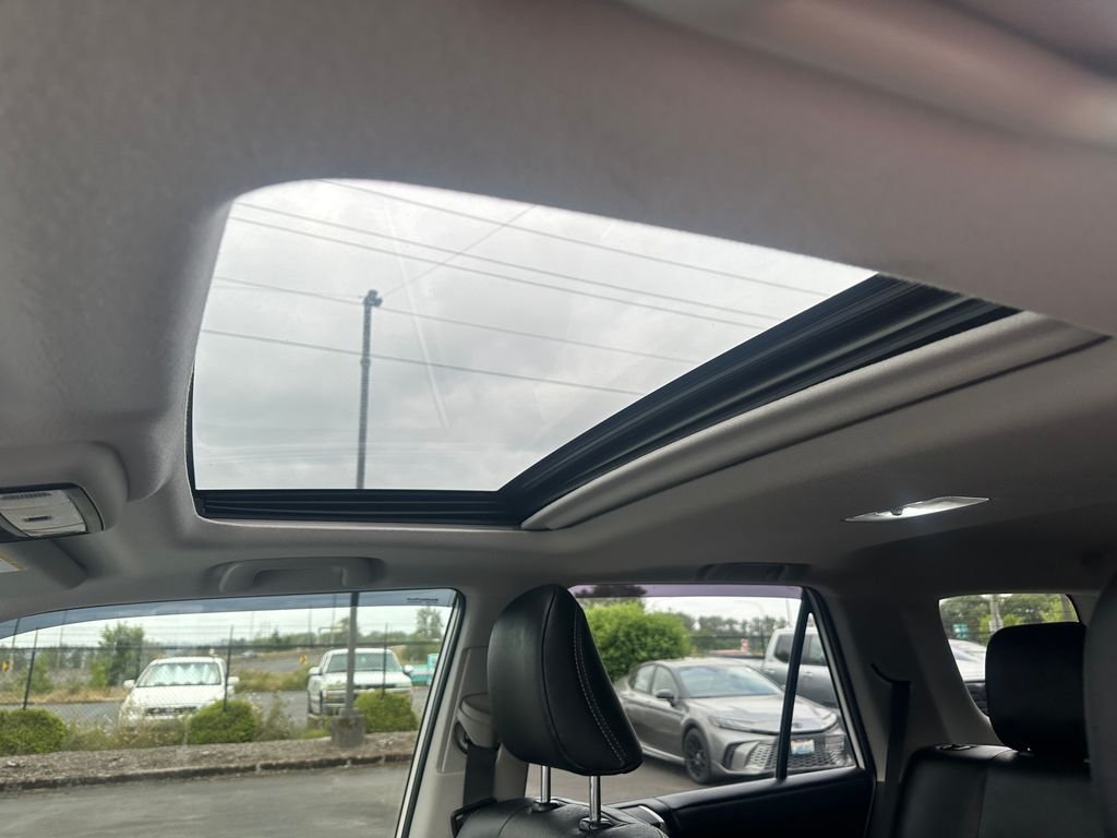 Used 2022 White Toyota Limited image 21